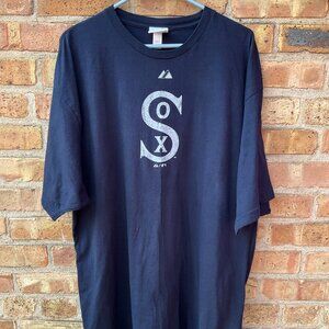 Majestic Women's Chicago White Sox Shirt, Size 2X
